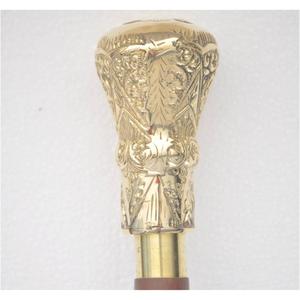 Bastón de lujo con diseño de grabado personalizado, mango de fácil agarre, hecho a mano, bastón de madera duradero para adultos, ideal para la hostelería. - Product Image 6
