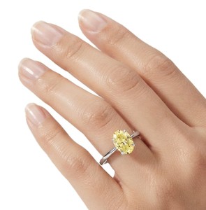 Bague en or massif 9K 10K 14K 18K avec diamant ovale jaune de laboratoire taille ovale F-VS 0,3 carat, idéale pour les occasions spéciales - Product Image 6