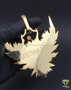 Colgante de Ala de Sagrado Corazón en Plata de Ley 925 con Diamantes de Moissanita y Diseño Artístico en Esmalte - Product Image 5
