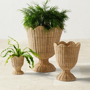 Vase Urne Moderne en Rotin Festonné sur Pieds, Tendance Actuelle, Décoration d'Intérieur, Vase à Fleurs, Urnes de Table, Style Bohème Vintage, Fabriqué au Vietnam - Product Image 6
