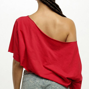 Custom Logo Summer Fashion <b>Top</b> Women One Shoulder Crop <b>Top</b> Asymmetric Sleeveless Red Knitted Solid Color Loose Fit Spring <b>Tops</b> - Product Image 2