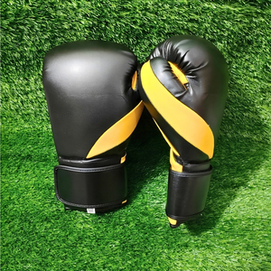 Guantes de Boxeo de Cuero de Primera Calidad con Diseño Transpirable y Correa de Muñeca Ajustable - Product Image 5
