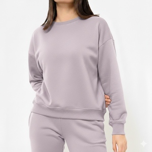 Sudadera Extra Grande para Mujer, Corte Urbano Relajado, Felpa de Algodón Premium, Estilo Casual para el Día a Día - Product Image 1