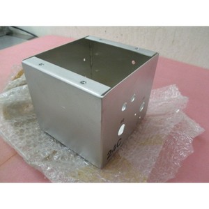กล่องยึดจับ AMAT 0040-95590 Source SUPPR'ION - อุปกรณ์และชิ้นส่วนเซมิคอนดักเตอร์ระดับโลกที่เชื่อถือได้ - Product Image 3