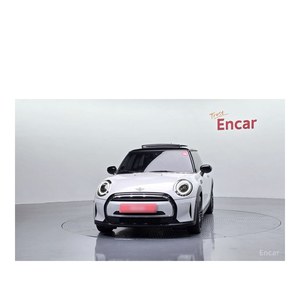 Mini Cooper Classic Plus 2022 avec caméra arrière, sièges en cuir, conduite à gauche - 36 873 km - Product Image 3