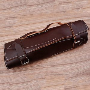 Ensemble de couteaux de cuisine en acier Damas sur mesure, fabriqués à la main, avec un motif distinctif et une construction robuste - Product Image 4