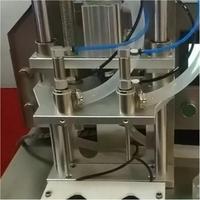 Machine de remplissage et de bouchage de flacons de laboratoire tout-en-un pour petites doses, anti-corrosion, pour bureau
