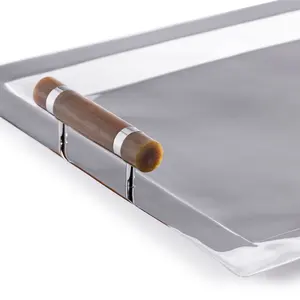 Plateau en métal artisanal élégant pour accessoires de table, plateau décoratif en métal de qualité supérieure pour la décoration de la maison de luxe, sûr, Zaid Export - Product Image 2