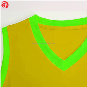 Uniforme de basket-ball d'entraînement d'équipe sur mesure uniforme de basket-ball de qualité superbe ensembles de vêtements de basket-ball respirants pour adultes - Product Image 4