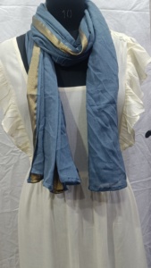 Écharpe en coton bleu poussière, paréo, sarong, bordure dorée Zari, design estival, plage, doux, respirant, foulard pour femme - Product Image 3