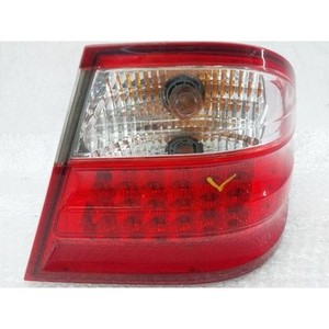 Luz Trasera Derecha Usada con Certificación OE para CLK A208/C208 BZ133B0RE4 - Product Image 2