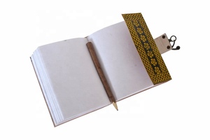 Diario de cuero genuino en relieve de la madre de la Diosa, suministros escolares hechos a mano, cuaderno de papel blanco en blanco con C-Lock de Metal antiguo - Product Image 2