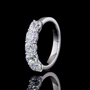 Anillo de Diamantes de Laboratorio con Certificación IGI, Corte Cojín de 2 Quilates, CVD, HPHT, Oro de 14K, Cinco Piedras Apilables, Venta al Por Mayor Personalizada - Product Image 2