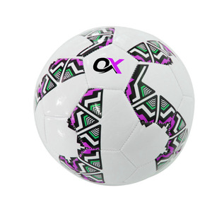 Ballon de football officiel taille 5 personnalisé à prix avantageux pour les matchs - Product Image 4