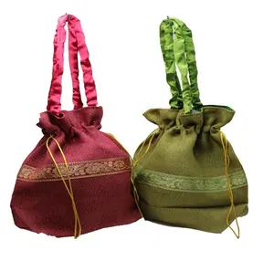 Promosyon özelleştirilmiş küçük İpli torbalar jüt keten düğün favor dekorasyon hediyelik eşya şeker çuval kenevir çuval bezi dantel çanta