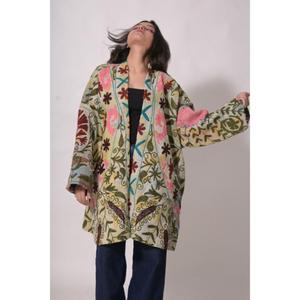 Veste d'hiver et d'automne en coton respirant brodée à la main Suzani, motif floral, style vintage bohème, faite à la main, ethnique, pour femme, idéale pour les festivals - Product Image 3