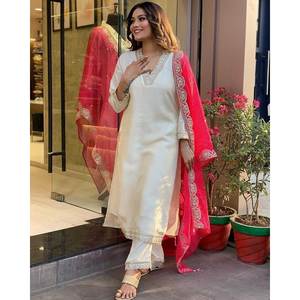 Hermoso Salwar Kameez de Algodón para Fiestas, Talla XL, Top y Pantalón con Dupatta, Elegante Ropa de Fiesta - Product Image 3