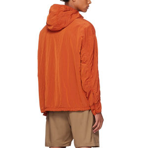 Veste coupe-vent personnalisée avec étiquettes et attaches personnalisées, fabrication en usine - Product Image 2