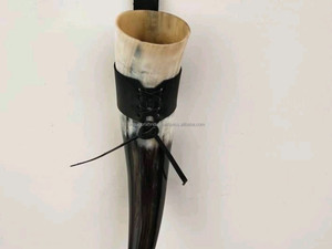 Cuerno para beber de inspiración medieval pulido duradero Premium tallas intrincadas Borde de Metal cuerno de búfalo núcleo estilo europeo té - Product Image 2