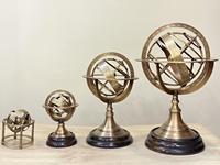 Messing-Sternenkugel mit dunklem Holzsockel, antike astronomische Armillary-Globus-Kugel für Schreibtisch, Büro, Bibliothek, Heimdekoration