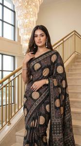 Sari en soie semi-moulé style ethnique Ajrakh pour femme, avec broderie miroir et bordure perlée décorative, design réversible pour mariage - Product Image 2