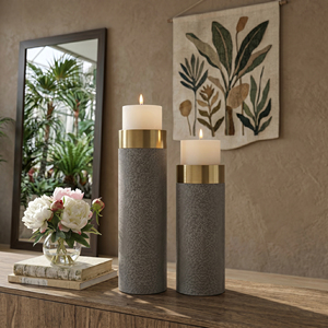 Ensemble de porte-bougies sophistiqué en cuir gris anthracite et métal doré, design minimaliste élégant, forme ronde, pour la décoration de la maison - Product Image 1