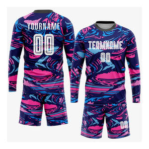 Uniforme de Fútbol Personalizado con Sublimación en Blanco y Rosa, Camiseta Deportiva Transpirable y Ligera para Equipos de Fútbol - Product Image 4