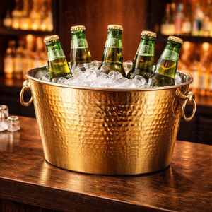 Cubo de Hielo Metálico con Rayas PVD Arcoíris para Bares, Discotecas y Fiestas de Estilo Europeo, 5L de Capacidad, Hecho a Mano - Product Image 3