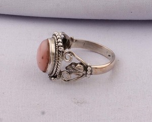 Shree Jaipur <b>Silver</b> Women's Classic 925 Solid <b>Silver</b> Amethyst Bezel Setting Oval Gemstone Rope Beaded Edge Leaf Side Scroll <b>Ring</b> - Product Image 2