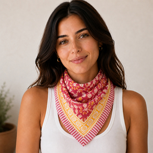 Bandana carré en coton de luxe, motif floral ethnique western, motif dessiné à la main, multifonctionnel, durable - Product Image 3