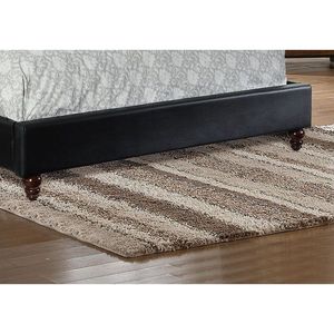 Ensemble de lit Queen Size en similicuir noir, avec cadre de lit et tête de lit capitonnée à dossier ailé, mobilier de chambre rembourré - Product Image 3