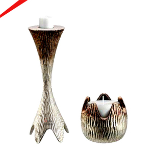 Portavelas Metálico Decorativo para el Hogar con Iluminación de Calidad Duradera, Diseño 2026, Soporte Tradicional para Velas - Product Image 1