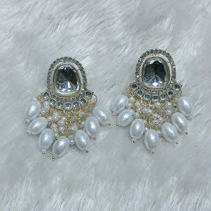 10573956 Pendientes Colgantes de Lujo Chapados en Oro de 18K con Piedras Naturales y Cuentas para Regalo de Boda o Fiesta - Product Image 1
