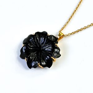 Collar con colgante de flor de ónix negro natural para ella, colgante de flor de cristal de ónix negro tallado a mano, joyería hecha a mano - Product Image 3