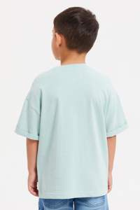 เสื้อยืดพิมพ์ลายตามสั่ง เสื้อโอเวอร์ไซส์แขนสั้น ออกแบบโลโก้ OEM เสื้อยืดเด็กสีพื้นลำลองแบบกำหนดเอง ปี 2026 - Product Image 3