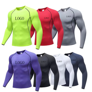 T-shirt de compression pour homme, 95% coton, 5% élasthanne, coupe ajustée, noir uni avec logo personnalisé, motif uni, t-shirt de fitness pour homme - Product Image 1