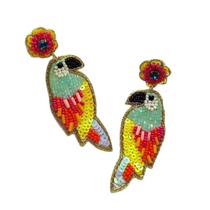 Pendientes Vintage con cuentas multicolor para mujer, material de tela de diseñador patriótico naranja blanco azul para boda, día conmemorativo - Product Image 1