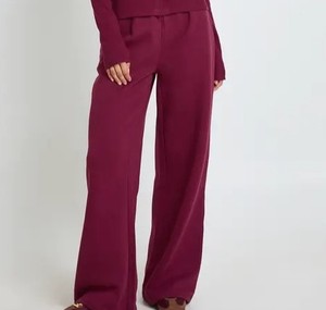 Conjunto Deportivo de Sudadera de Forro Polar y Pantalones Rectos para Mujer, Proveedor de Ropa al por Mayor con Logotipo Personalizado - Product Image 5