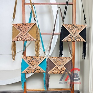 Nouveau design de sac à bandoulière à franges en cuir suédé usiné à la main pour femmes sac enveloppe multifonctionnel sacs à main pochette en cuir véritable - Product Image 1