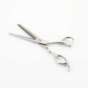 Kit d'outils chirurgicaux pour extensions capillaires Java avec accessoires personnalisés, couleur beige clair, logo personnalisé, usage clinique, spécifications sur mesure - Product Image 2