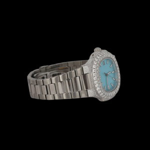 Reloj de Pulsera Personalizado para Hombre con Esfera Azul Cielo, Diamantes Moissanite, Acero Inoxidable, Movimiento de Cuarzo, Bisel Cuadrado y Cristal - Product Image 3