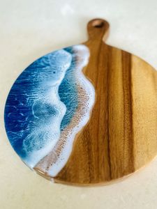 Planche à découper en résine époxy et bois, brun foncé, écologique, passe au lave-vaisselle, forme ronde, accessoires de cuisine, meilleure planche à découper - Product Image 2