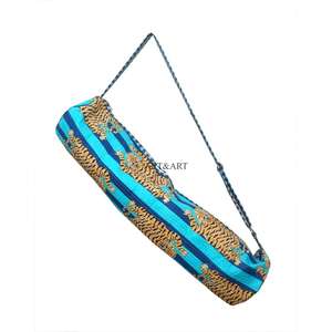 Bolsa de Yoga Acolchada Hecha a Mano, Moderna y Ecológica, con Diseño de Tigre, Correa Ajustable, Tela Ligera, Perfecta para Viajes y Uso Diario - Product Image 3