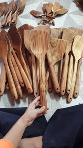 Espátula de Cocina, Utensilio de Madera 100% Ecológico Hecho de Madera de Teca, la Madera Más Duradera Hecha en Tailandia - Product Image 6