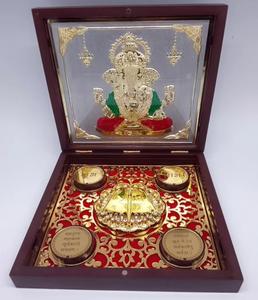 Idole du Dieu Ganesh en Acier Inoxydable Moulé à la Main, Sculpture Traditionnelle Hindoue pour la Décoration Artistique, Mandir Domestique, Pooja Quotidienne, Anniversaire - Product Image 1