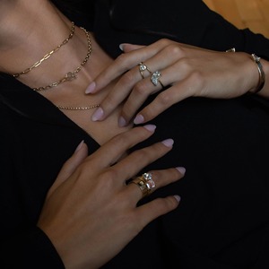 Signature Rail-less Oval Engagement Ring 14K Solid Gold Pear Cut Diamond IGI Certified Anniversary Wedding Gift - Product Image 5