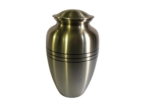 Urne en aluminium à détails fins, design complexe, urne en aluminium à motifs floraux gravés, urne en aluminium avec bordure gravée, vase en aluminium - Product Image 5