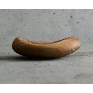 Plateau décoratif en bois fait main, forme irrégulière, design minimaliste, pièce unique, artisanat en bois pour la décoration de la maison - Product Image 4