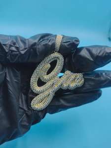 จี้เพชรโมอิสซาไนต์แบบกำหนดเอง VVS ผ่านการทดสอบ จี้ตัวอักษรชื่อสำหรับผู้ชาย สไตล์ฮิปฮอป เงินแท้ 925 ประดับเพชร - Product Image 6