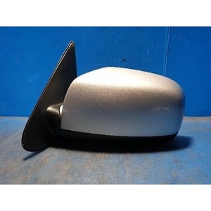 กระจกมองข้างซ้ายมือสอง Santa Fe รุ่น 876102B000 - Product Image 1